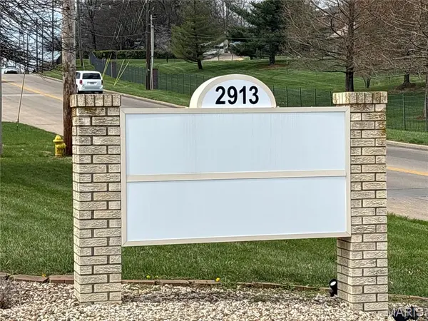 2913 Independence ST #Main Level, Cape Girardeau, MO 63703