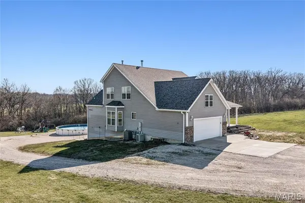 80 Morgan Valley LN, Foley, MO 63347