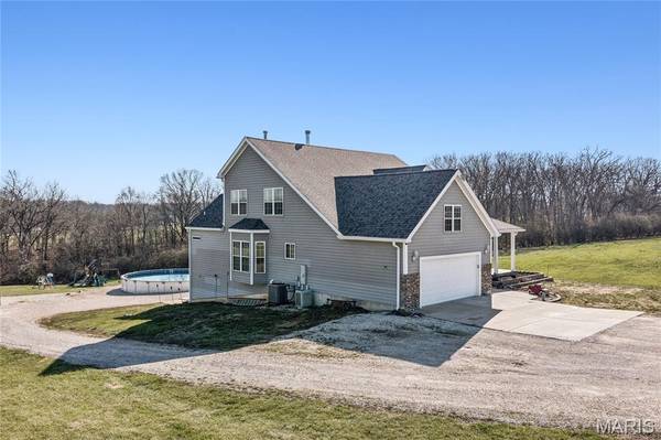 80 Morgan Valley LN, Foley, MO 63347