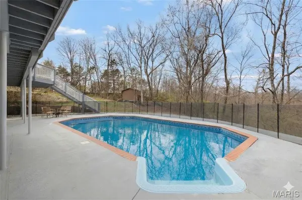 4118 Harbor Towne DR, High Ridge, MO 63049
