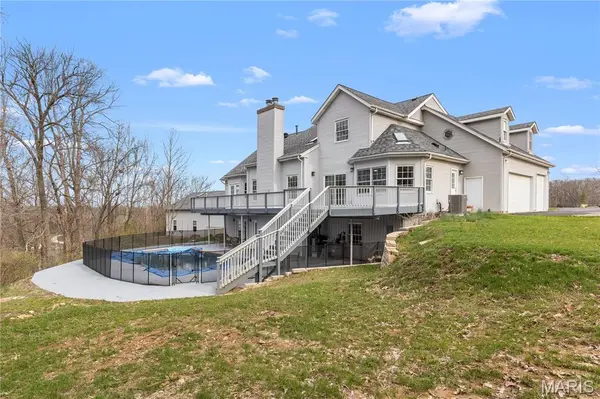 4118 Harbor Towne DR, High Ridge, MO 63049