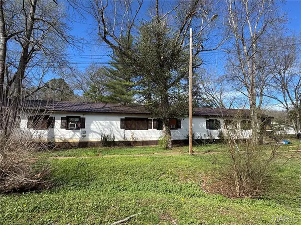 715 Spruce ST, Piedmont, MO 63957