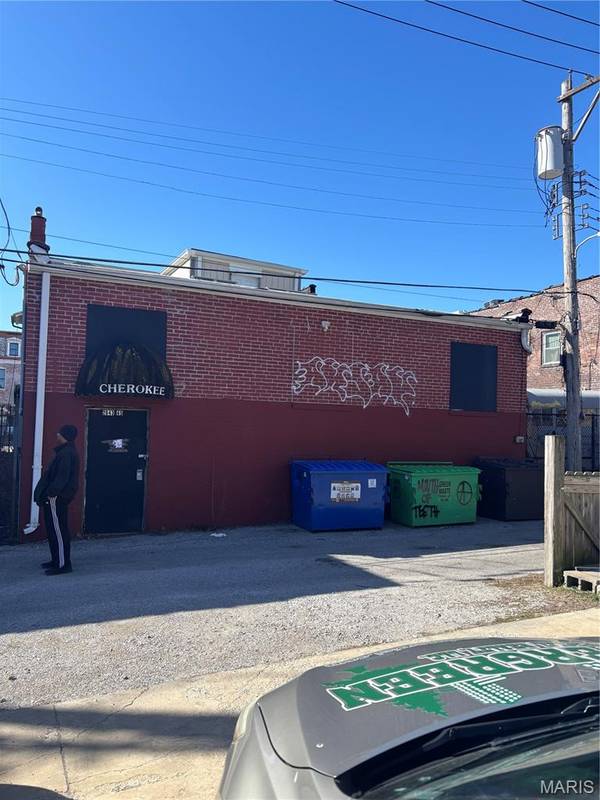 2643 Cherokee ST, St Louis, MO 63118