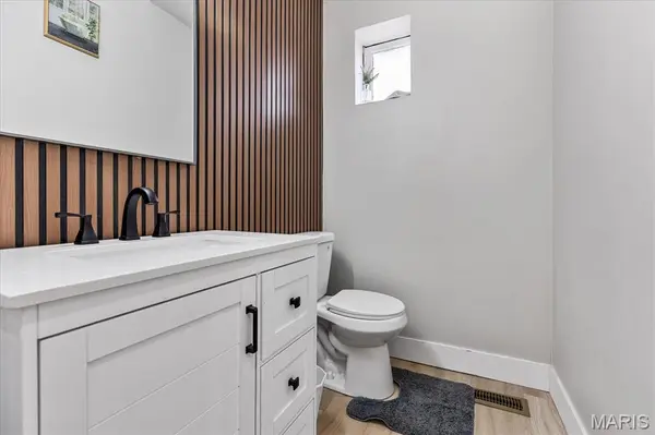4273 Juniata ST, St Louis, MO 63116