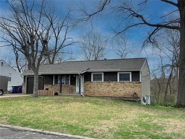 4118 E Donaldson DR, St Louis, MO 63129