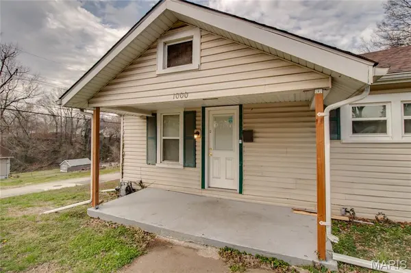 1000 Willard AVE, Alton, IL 62002