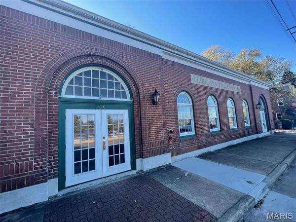 426 W Front ST, Washington, MO 63090