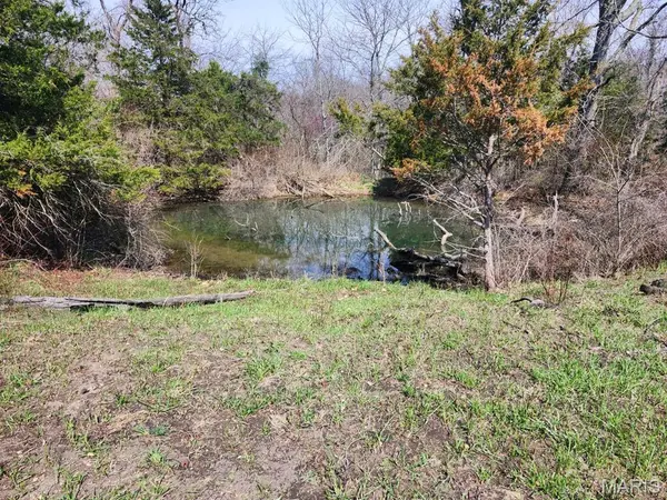 000 M- Huggins RD, Huggins, MO 65484