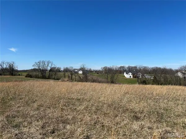 11 and 21 Bryants Creek DR, Elsberry, MO 63343