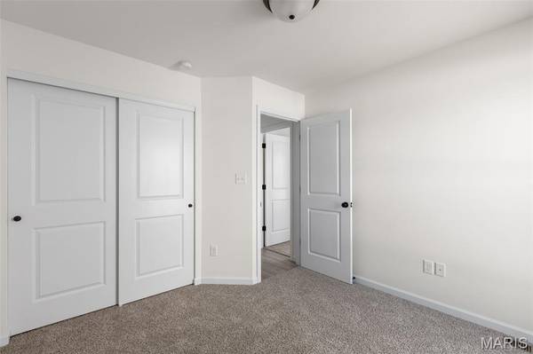 114 Day Lily LN, Wentzville, MO 63385