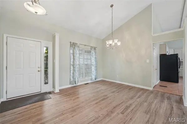 710 Longfellow CIR, O'fallon, MO 63366