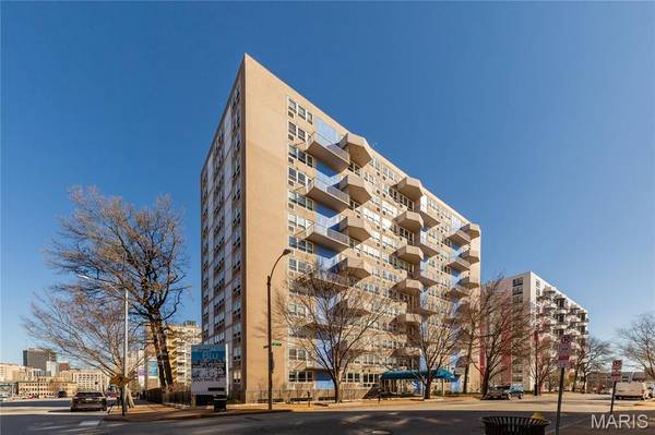 210 N 17th ST #1011, St Louis, MO 63103