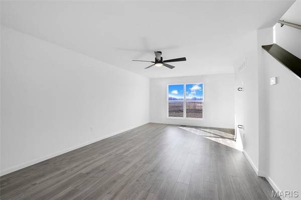 1026 Franklin CT, Sullivan, MO 63080