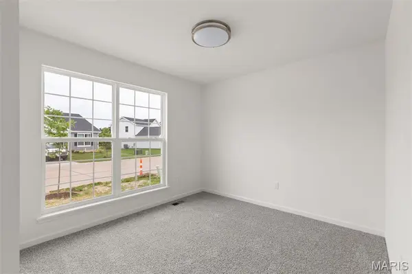 1028 Westhaven BLVD, Wentzville, MO 63385