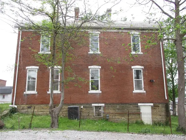 1009 Swanwick ST, Chester, IL 62233