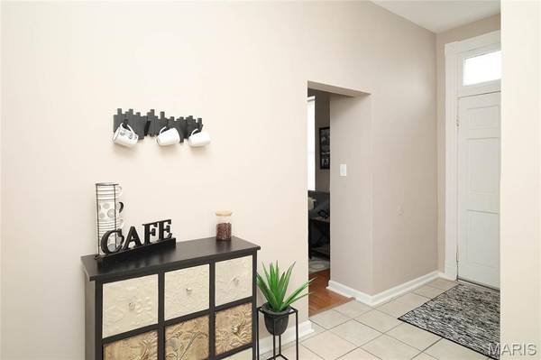 708 Ann AVE #R, St Louis, MO 63104