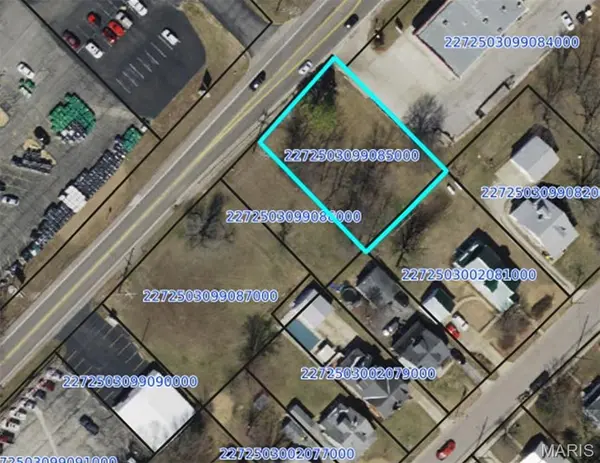 085.000 N Commercial AVE, St Clair, MO 63077