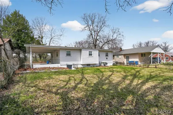 10058 Jeffrey DR, St Louis, MO 63137