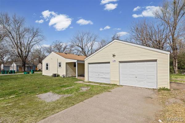 1227 Williams ST, Cahokia, IL 62206