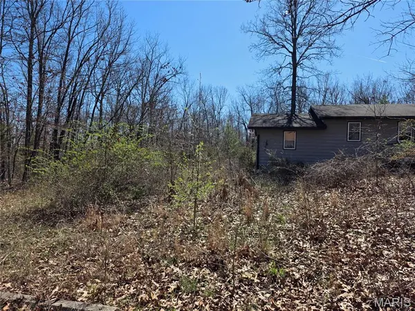 12496 Eveningshade RD, Plato, MO 65552