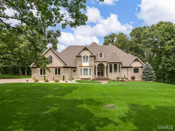 20 Dumont CT, Foristell, MO 63348