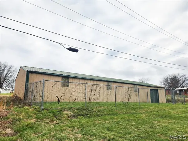 410 Springfield RD, Owensville, MO 65066