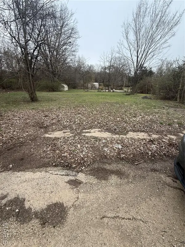 226 N Large ST, Park Hills, MO 63601