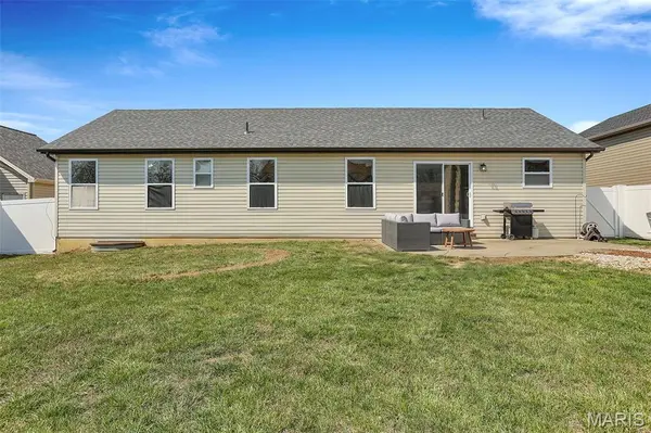 22 Colonial Creek CT, Wentzville, MO 63385
