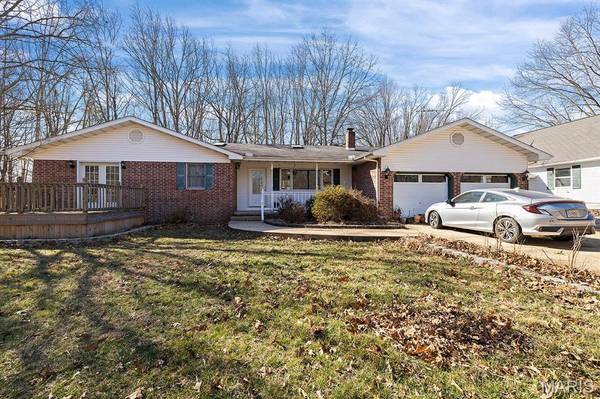 10477 M- Highway AM, Mountain Grove, MO 65711