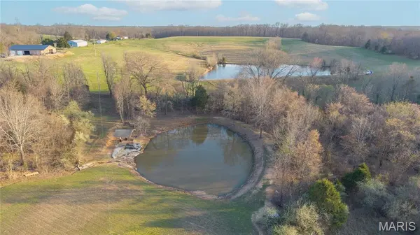 4311 County Road 379, Whitewater, MO 63785