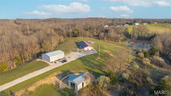 4311 County Road 379, Whitewater, MO 63785