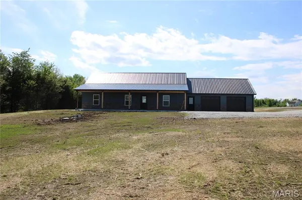 53354 Highway HH, Hannibal, MO 63401