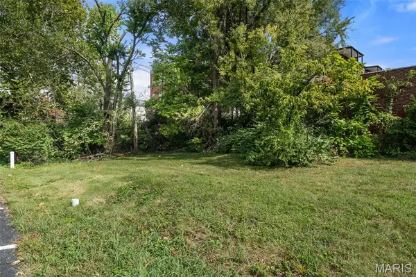 7315 Wise AVE, Richmond Heights, MO 63117
