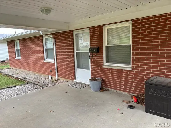 510 Rose LN, Festus, MO 63028