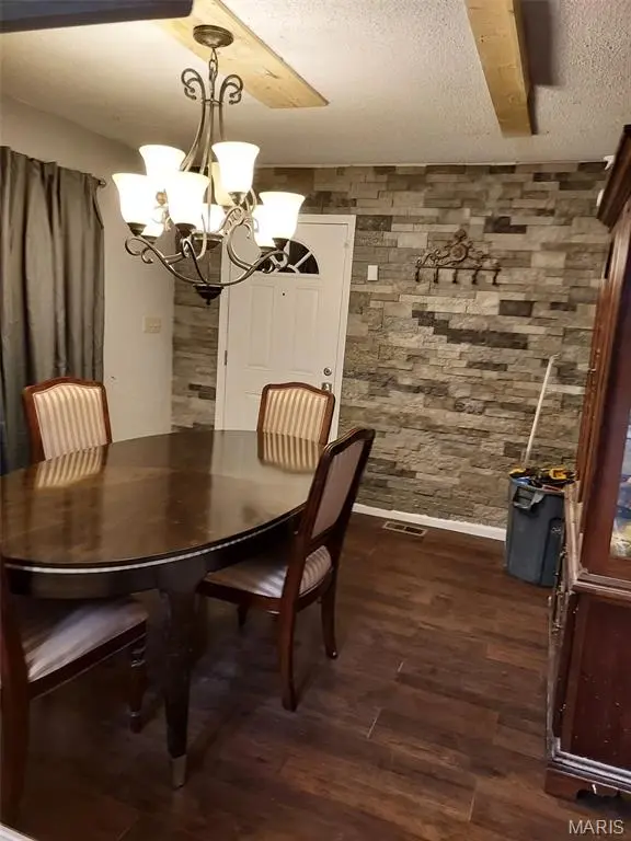 8191 State Road Bb, Hillsboro, MO 63050