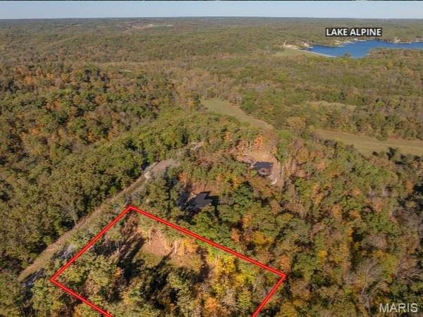 2824 Morgan Lake DR, Innsbrook, MO 63390