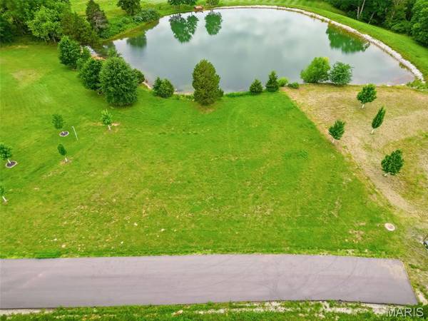 2694 Klor LN, Innsbrook, MO 63390