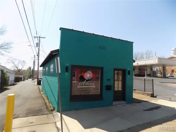 104 E Wayne ST, Ironton, MO 63650