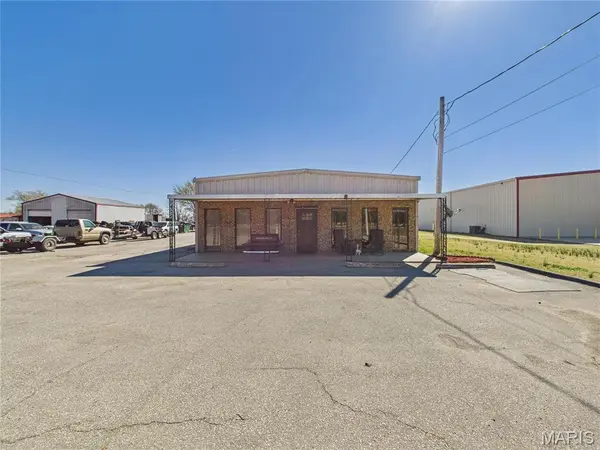 2890 N Douglass, Malden, MO 63863
