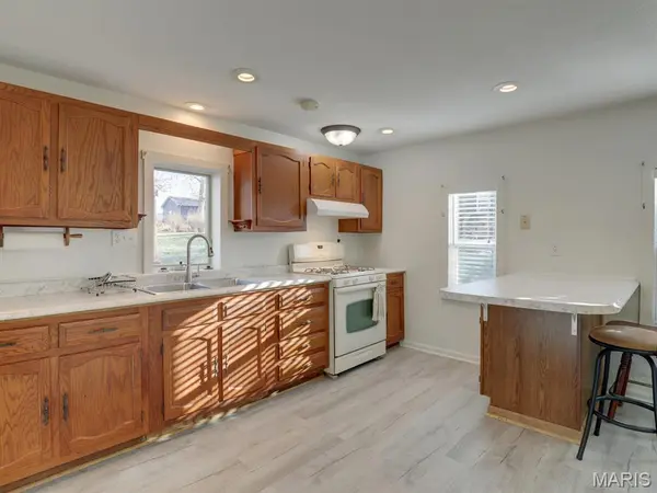318 W New ST, Palmyra, MO 63461