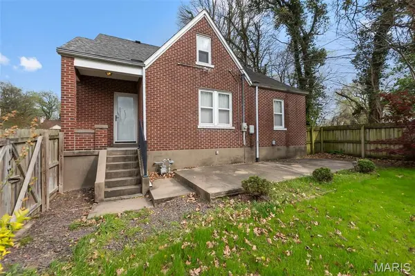 433 Marie ST, Cape Girardeau, MO 63701