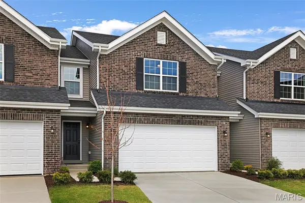 43 Fairmount Grove DR, St Peters, MO 63376