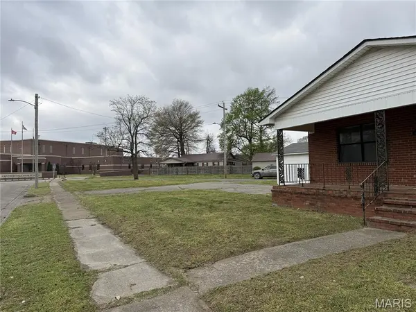 1516 Ward AVE, Caruthersville, MO 63830