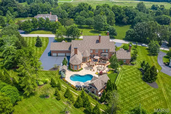 13344 Buckland Hall RD, St Louis, MO 63131