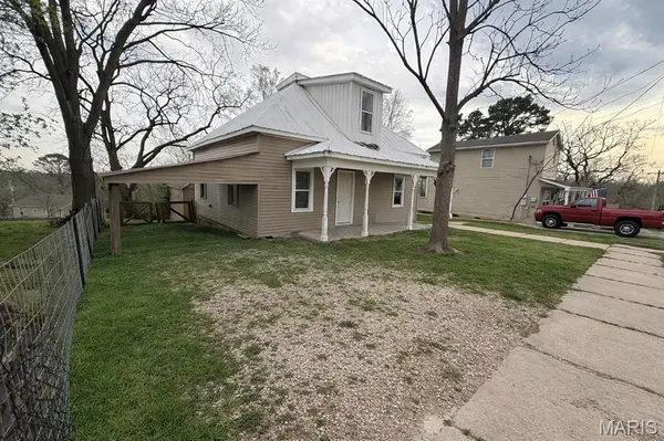 341 Spruce ST, Bourbon, MO 65441