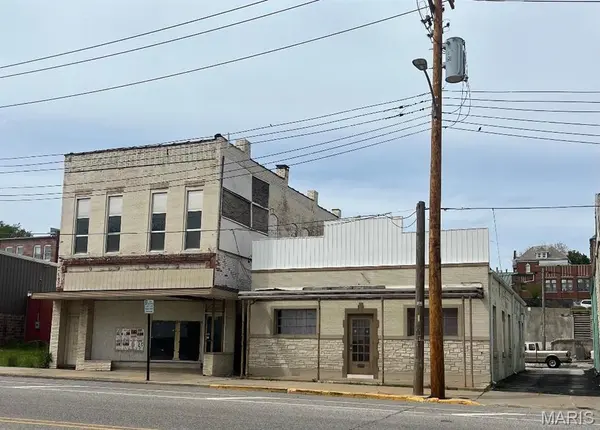528 E Broadway, Alton, IL 62002