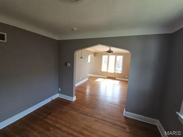 8917 Lucerne CT, St Louis, MO 63136