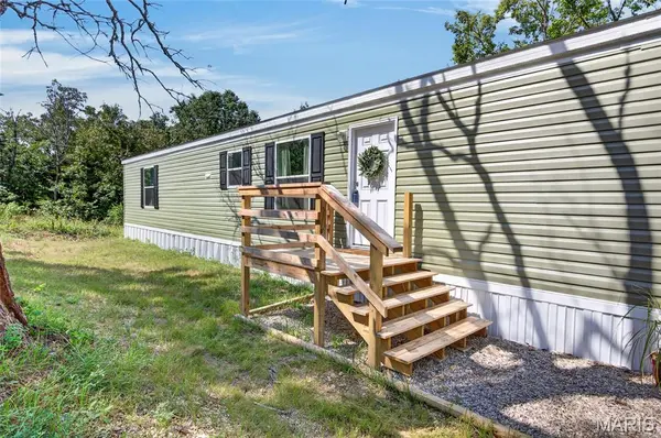 18356 Lassiter LN, Waynesville, MO 65583