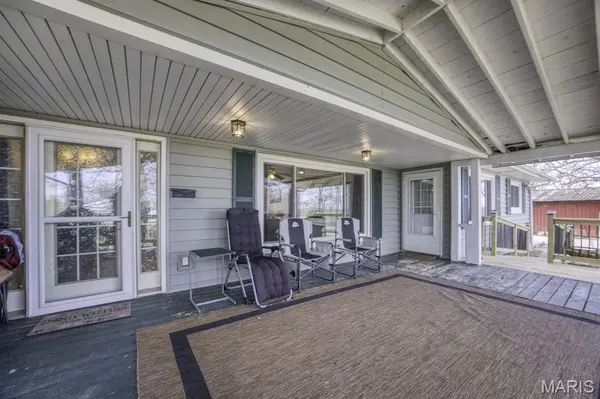 2066 State Road Jj, Stoutland, MO 65567
