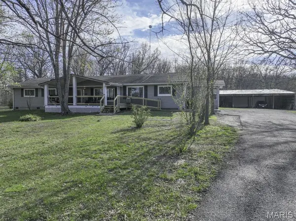 2066 State Road Jj, Stoutland, MO 65567